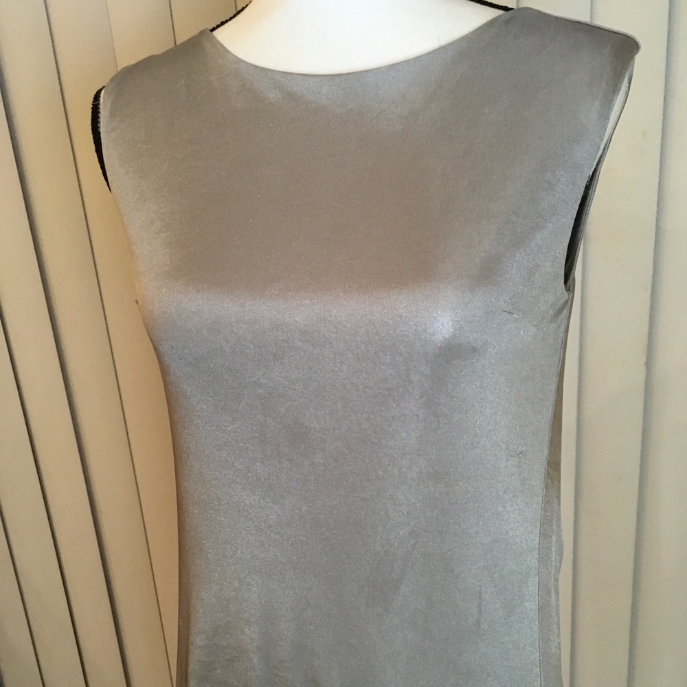 Grace MMX , silver and shiny mini sleeveless dress with open back